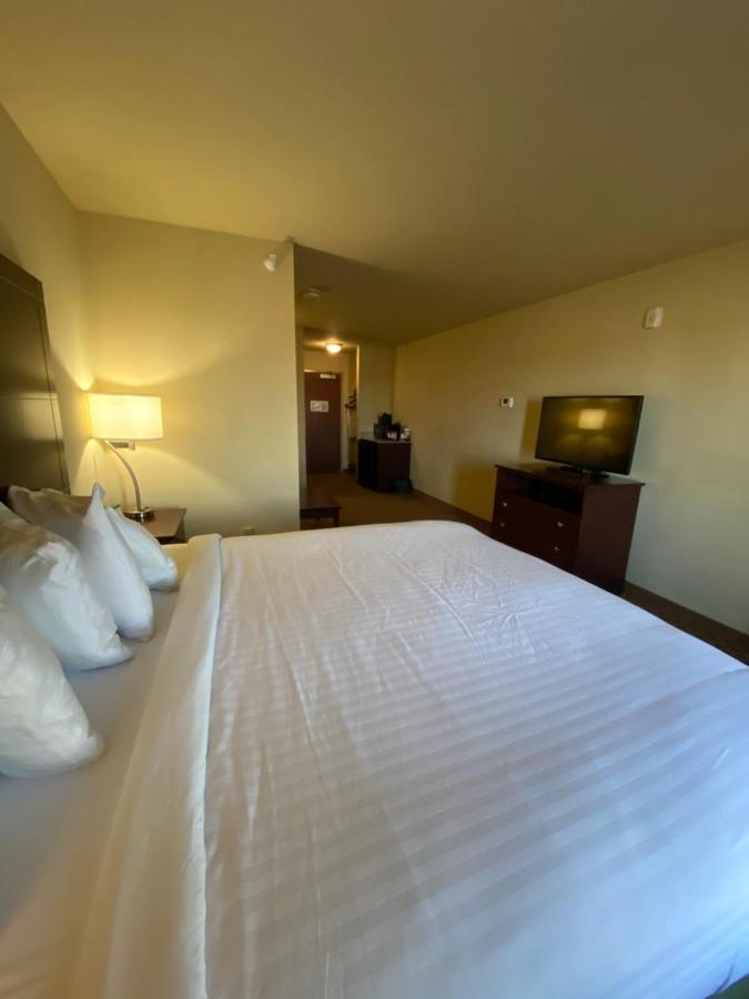 Cobblestone Hotel & Suites - Broken Bow Eksteriør billede